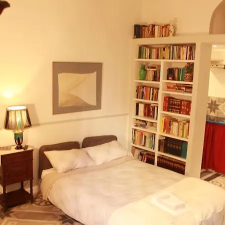 Hera Place Roma