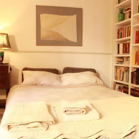 Hera Place Apartamento *
